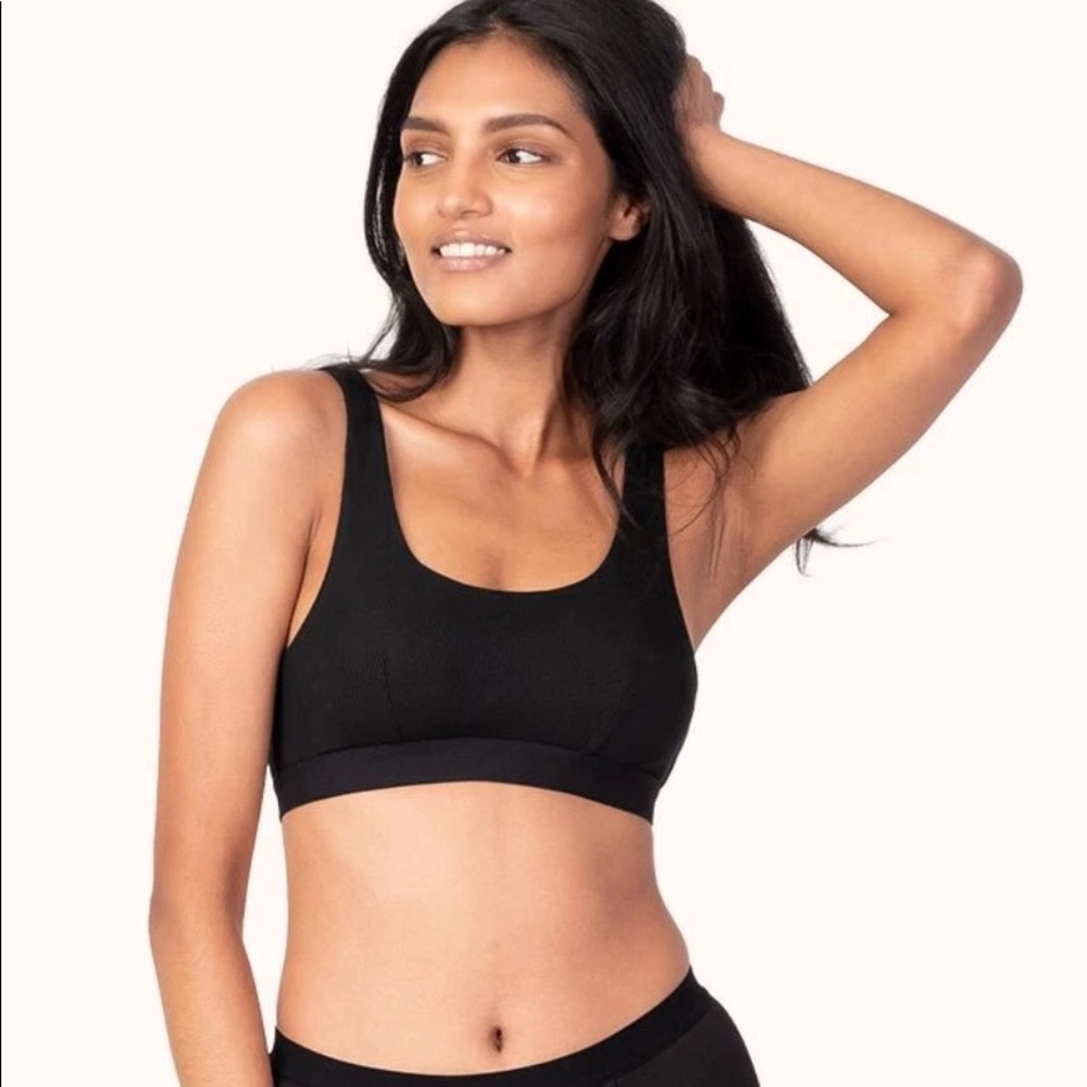 NEW Lively Ribbed Scoop Back Bralette size M Black
